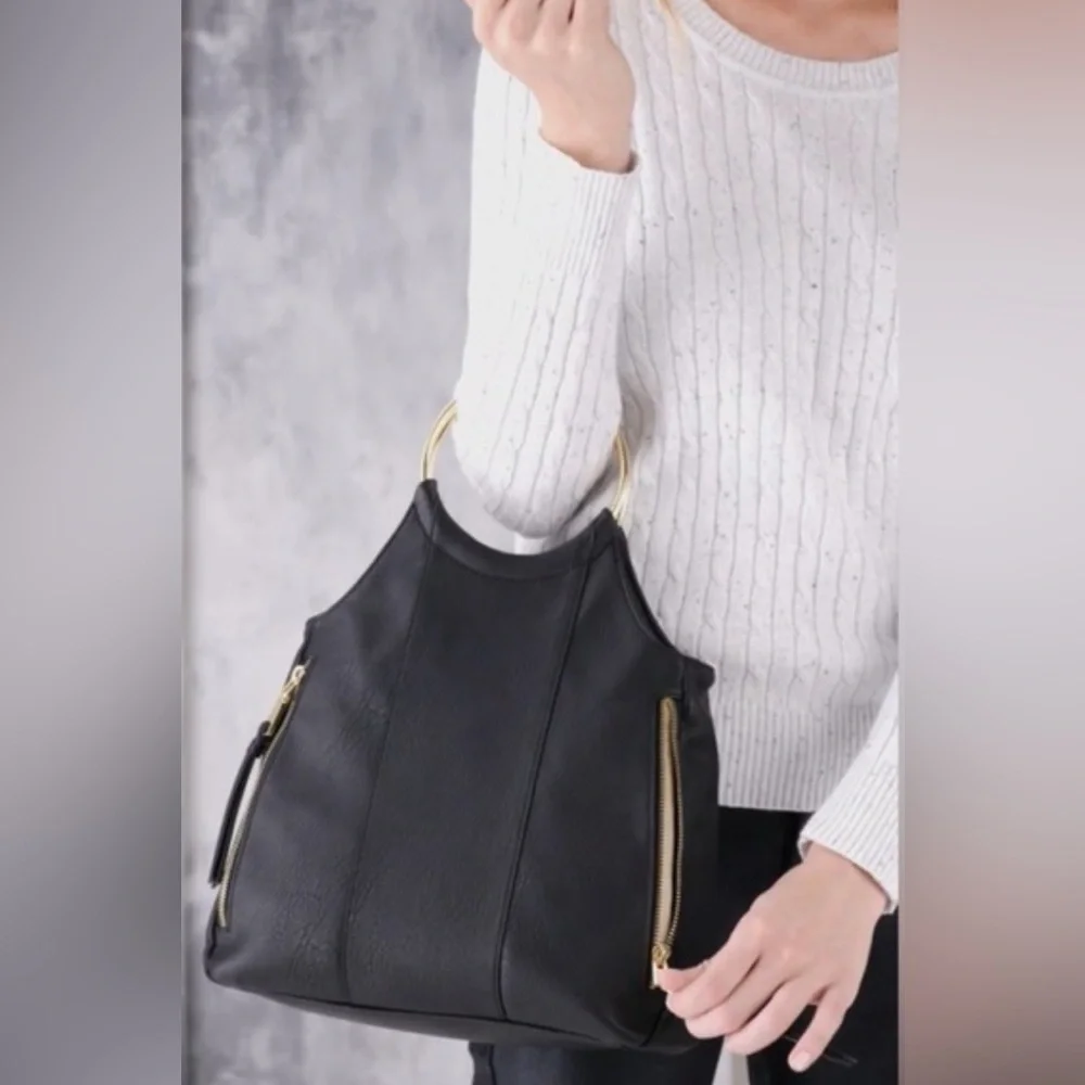 NWOT I.N.C. INTERNATIONAL CONCEPTS - Huw Bangle Crossbody